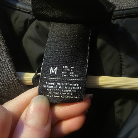 Burton Quilted Jacket - Picture 6 of 8